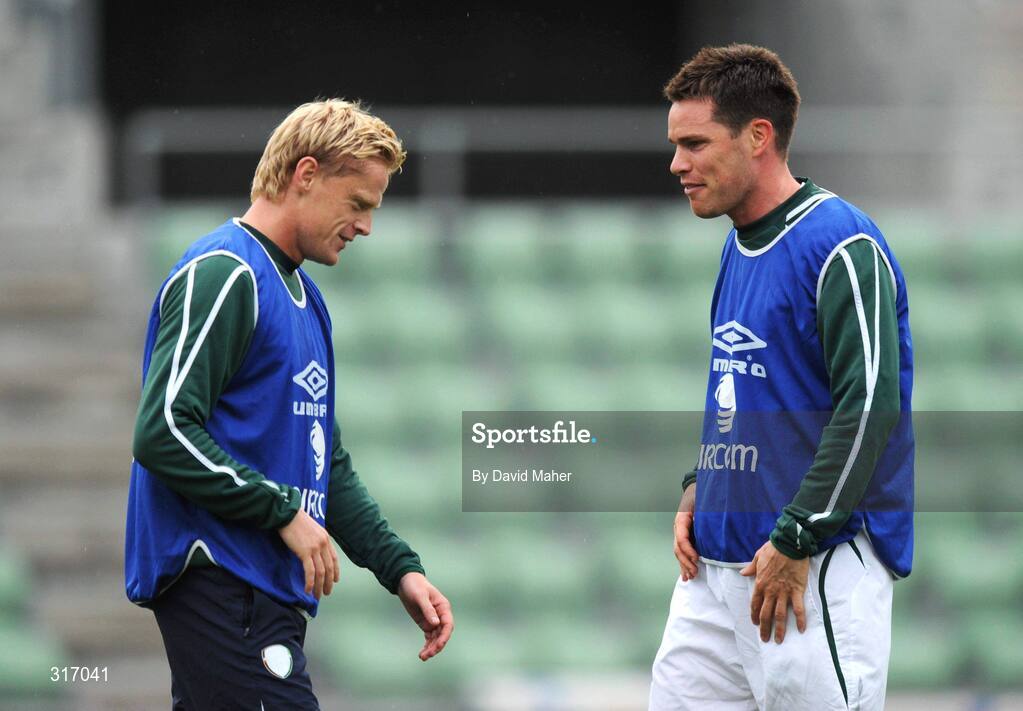18 August 2008; Republic of Ireland's Steve Finnan, right, with his team-mate Damien Duff during squad training. Bislett Stadium, Oslo, Norway. Picture credit: David Maher / SPORTSFILE