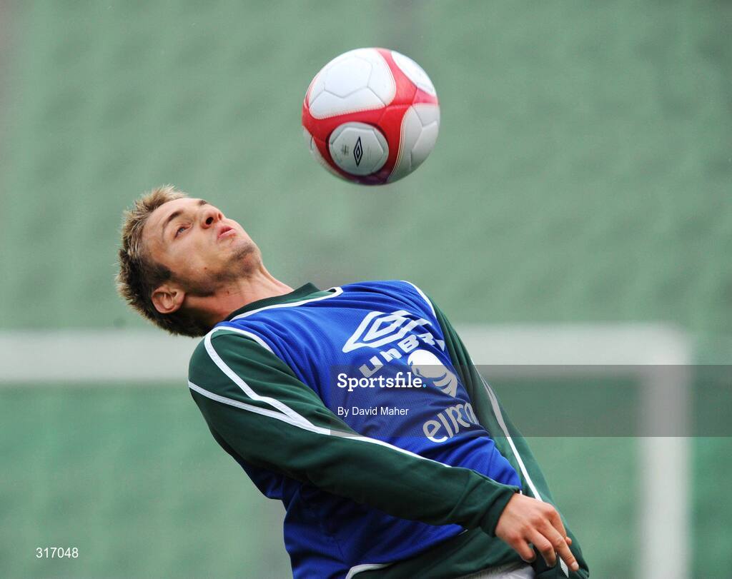 18 August 2008; Republic of Ireland's Kevin Doyle during squad training. Bislett Stadium, Oslo, Norway. Picture credit: David Maher / SPORTSFILE