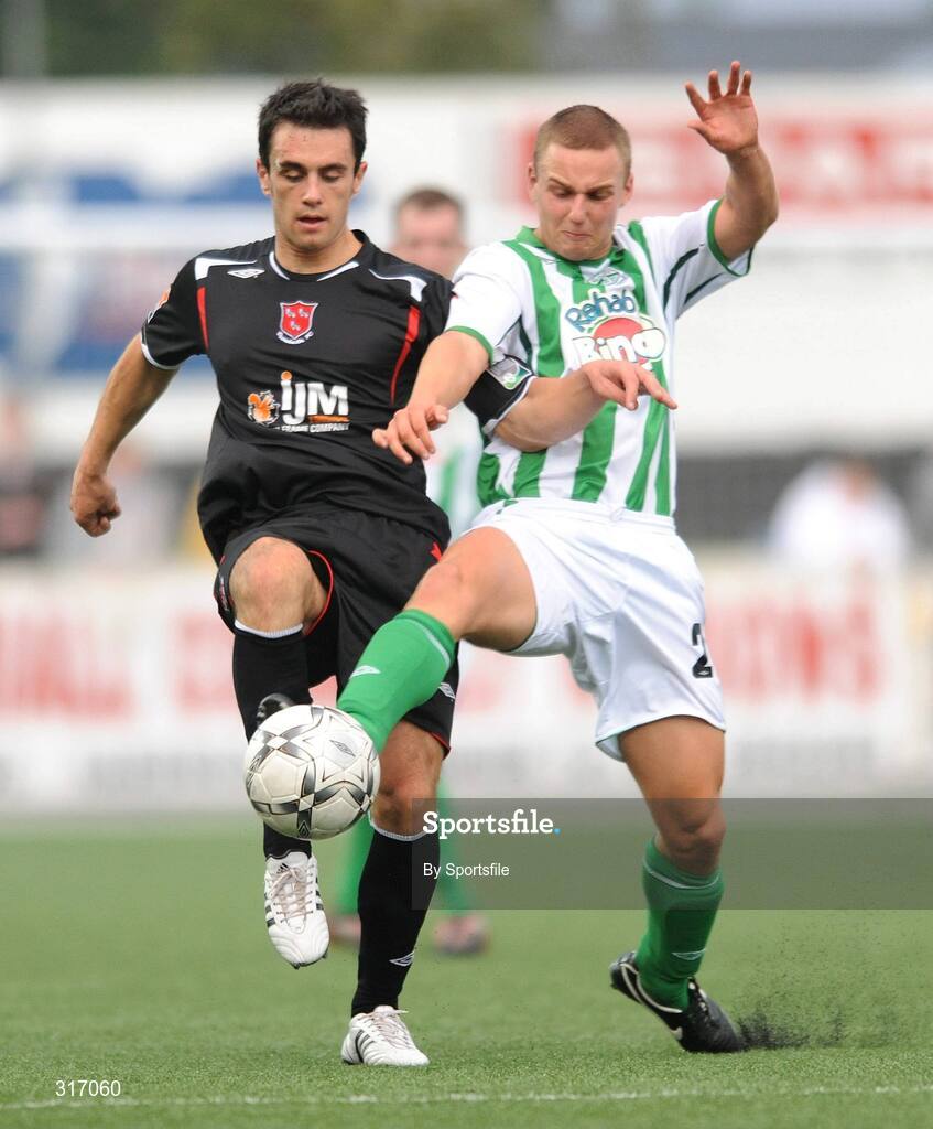 18 August 2008; Daryl Robson, Bray Wanderers, in action against Jamie Duffy, Dundalk. FAI Ford Cup Fourth Round Replay, Dundalk v Bray Wanderers, Oriel Park, Dundalk, Co. Louth. Photo by Sportsfile