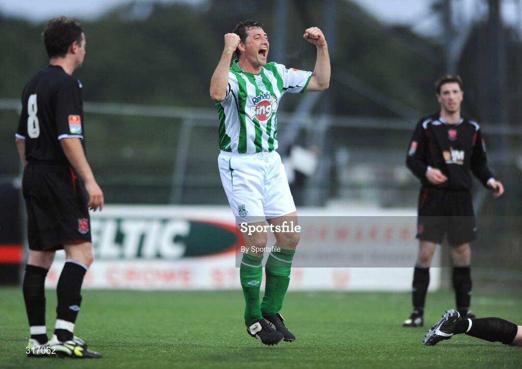 18 August 2008; Colm Tresson, Bray Wanderers, celebrates after scoring his side's first goal. FAI Ford Cup Fourth Round Replay, Dundalk v Bray Wanderers, Oriel Park, Dundalk, Co. Louth. Photo by Sportsfile