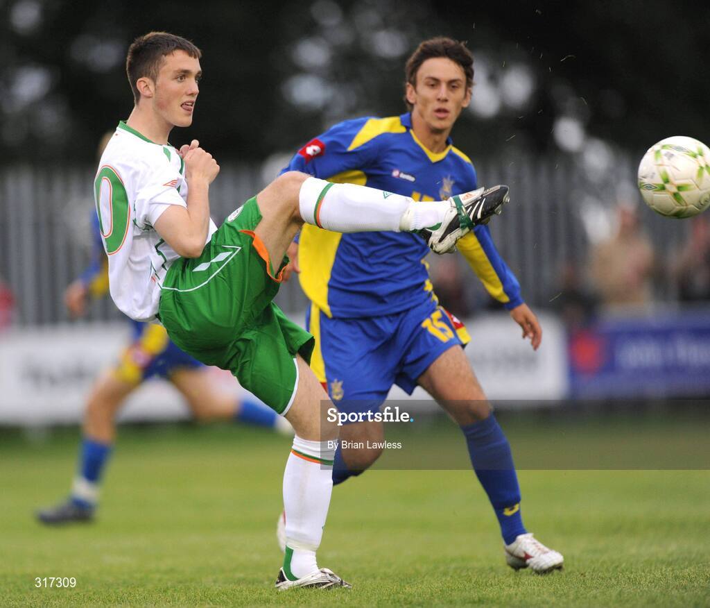 19 August 2008; Darragh McNamara, Republic of Ireland, in action against Sergey Rybalko, Ukraine. Under-19 Four Nations International Tournament, Leah Victoria Park, Tullamore, Co. Offaly. Picture credit: Brian Lawless / SPORTSFILE