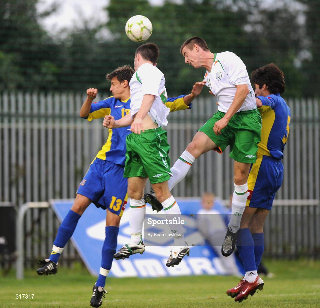 19 August 2008; Niall McArdle, right, and Darragh McNamara, Republic of Ireland, in action against Maksim Belyi, left, and Timur Partsvaniya, Ukraine. Under-19 Four Nations International Tournament, Leah Victoria Park, Tullamore, Co. Offaly. Picture credit: Brian Lawless / SPORTSFILE