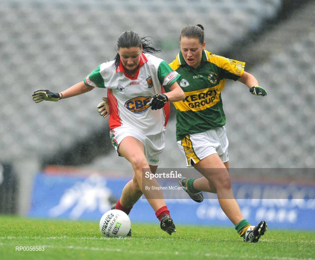 16 August 2008; Marcella Heffernan, Mayo, in action against Emer O'Mahony, Kerry. TG4 All-Ireland Ladies Senior Football Championship Quarter-Final, Mayo v Kerry, Croke Park, Dublin. Picture credit: Stephen McCarthy / SPORTSFILE