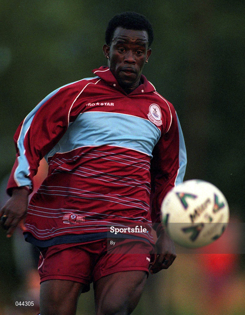 25 July 2000; Eric Levine, Galway United, Soccer. Picture credit; Matt Browne/SPORTSFILE