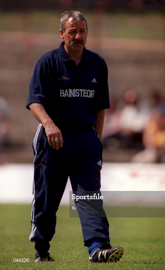 25 June 2000; Colm O'Flaherty, Tipperary manager, football. Picture credit; Brendan Moran/SPORTSFILE