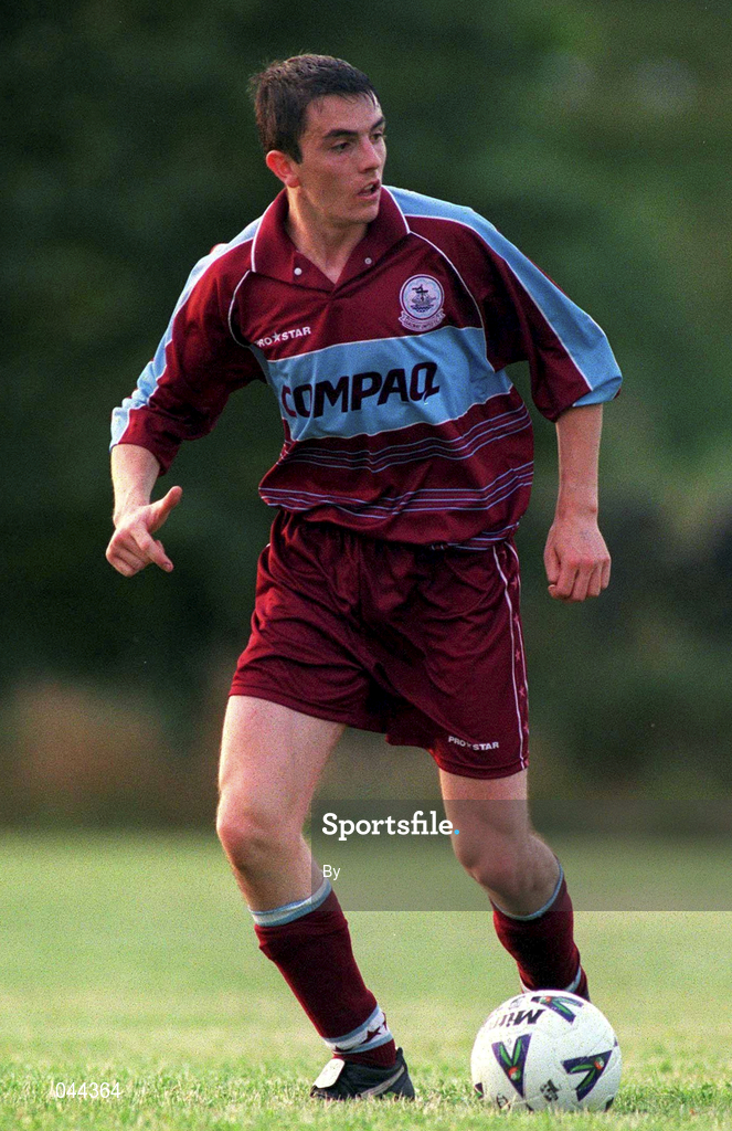 24 July 2000; Nigel Keady, Galway United, Soccer. Picture credit; Matt Browne/SPORTSFILE