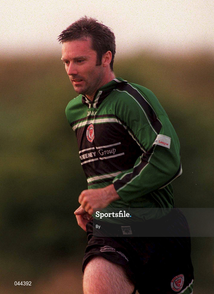 24 July 2000; Ray McLoughlin, Sligo Rovers, Soccer. Picture credit; Matt Browne/SPORTSFILE