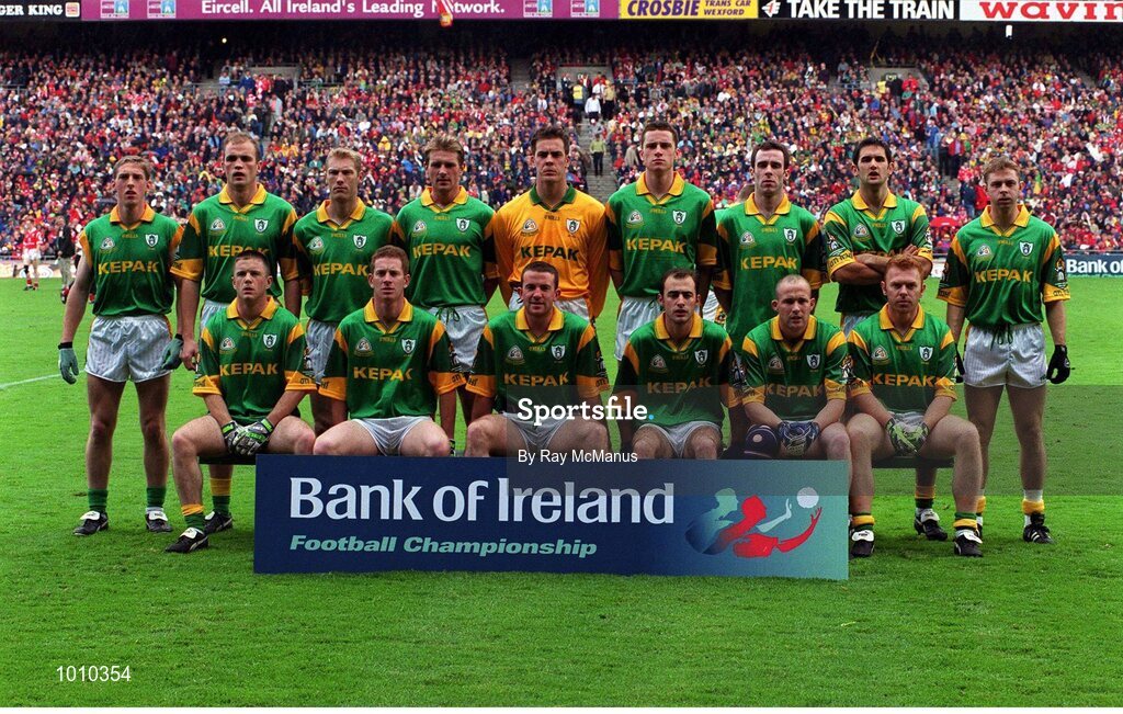 26 September 1999; The Meath team, back row, left to right, Trevor Giles, John McDermott, Graham Geraghty, Darren Fay, Cormac Sullivan, Nigel Crawford, Hank Traynor, Nigel Nestor, Cormac Murphy, front row, left to right, Mark O'Reilly, Donal Curtis, Evan Kelly, Paddy Reynolds, Ollie Murphy, and Enda McManus prior to the GAA Football All-Ireland Senior Championship Final between Meath and Cork at Croke Park in Dublin. Photo by Ray McManus/Sportsfile