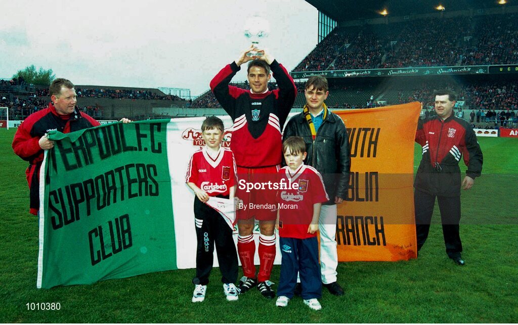 16 May 1995; Liverpool supporters make a presentation to Jamie Redknapp after a pre-season friendly match between UCD and Liverpool at Lansdowne Road in Dublin. Photo By Brendan Moran/Sportsfile
