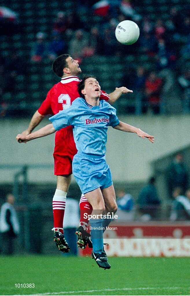 16 May 1995; Steve Harkness of Liverpool in action during the pre-season friendly match between UCD and Liverpool at Lansdowne Road in Dublin. Photo By Brendan Moran/Sportsfile