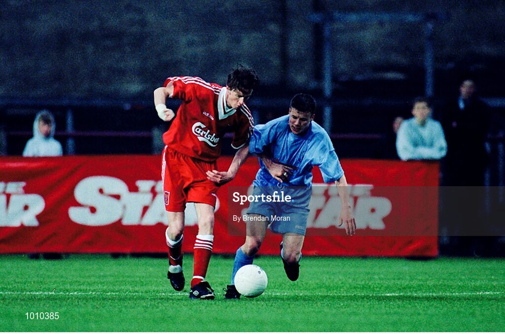 16 May 1995; Steve McManama of Liverpool in action during the pre-season friendly match between UCD and Liverpool at Lansdowne Road in Dublin. Photo By Brendan Moran/Sportsfile