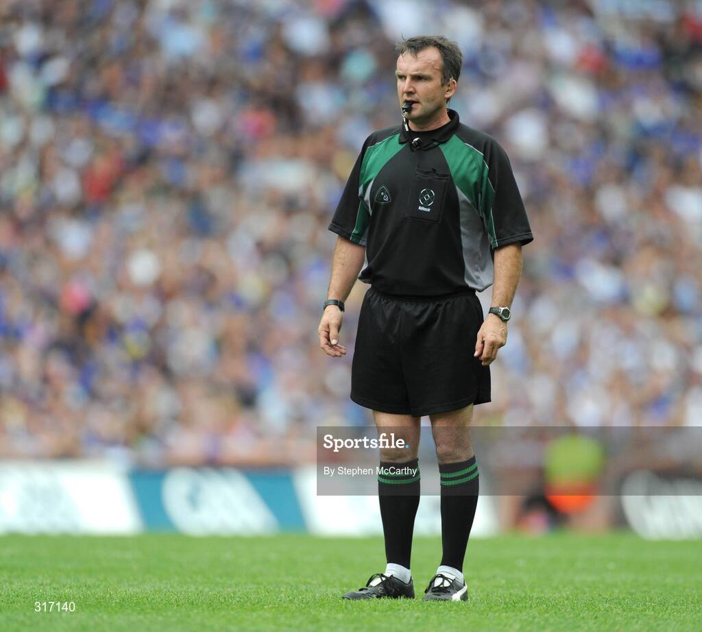 17 August 2008; Referee Diarmuid Kirwan, Cork. GAA Hurling All-Ireland Senior Championship Semi-Final, Tipperary v Waterford, Croke Park, Dublin. Picture credit: Stephen McCarthy / SPORTSFILE