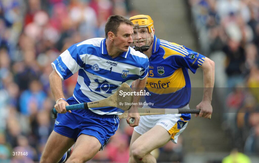 17 August 2008; Clinton Hennessy, Waterford, in action against Lar Corbert, Tipperary. GAA Hurling All-Ireland Senior Championship Semi-Final, Tipperary v Waterford, Croke Park, Dublin. Picture credit: Stephen McCarthy / SPORTSFILE