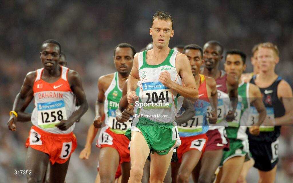 20 August 2008; Alistair Cragg, 2041, Ireland, leads his heat of the Men's 5000m, where he finished 6th in a time of 13:38.57 and qualified for the final. Beijing 2008 - Games of the XXIX Olympiad, National Stadium, Olympic Green, Beijing, China. Picture credit: Brendan Moran / SPORTSFILE