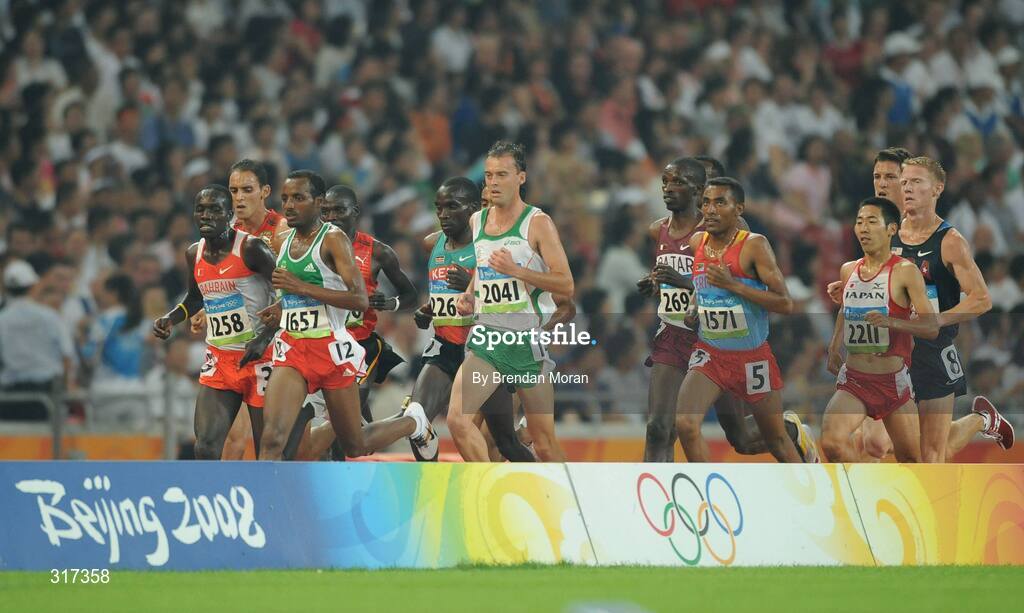 20 August 2008; Alistair Cragg, 2041, Ireland, in action during his heat of the Men's 5000m, where he finished 6th in a time of 13:38.57 and qualified for the final. Beijing 2008 - Games of the XXIX Olympiad, National Stadium, Olympic Green, Beijing, China. Picture credit: Brendan Moran / SPORTSFILE