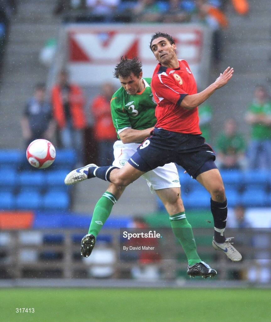 20 August 2008; Kevin Kilbane, Republic of Ireland, in action against Mohammed Abdellaoue, Norway. International Friendly, Norway v Republic of Ireland, Ullevall Stadium, Oslo, Norway. Picture credit: David Maher / SPORTSFILE
