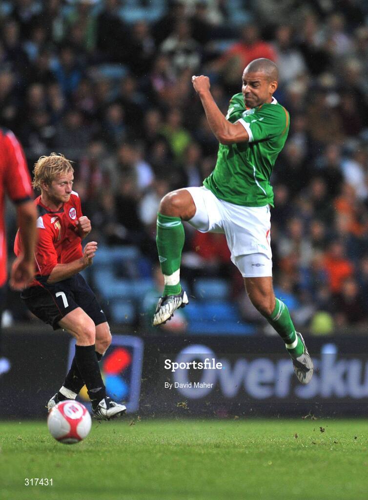 20 August 2008; Steven Reid, Republic of Ireland, in action against Fredrik Stromstad, Norway. International Friendly, Norway v Republic of Ireland, Ullevall Stadium, Oslo, Norway. Picture credit: David Maher / SPORTSFILE