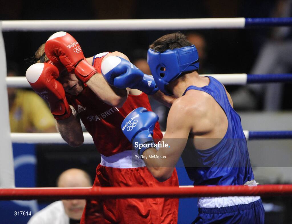 22 August 2008; Kenny Egan, Ireland, in action against Tony Jeffries, in red from Great Brittan, during their semi-final bout of the Light Heavy weight, 81kg, contest. Beijing 2008 - Games of the XXIX Olympiad, Beijing Workers Gymnasium, Olympic Green, Beijing, China. Picture credit: Ray McManus / SPORTSFILE