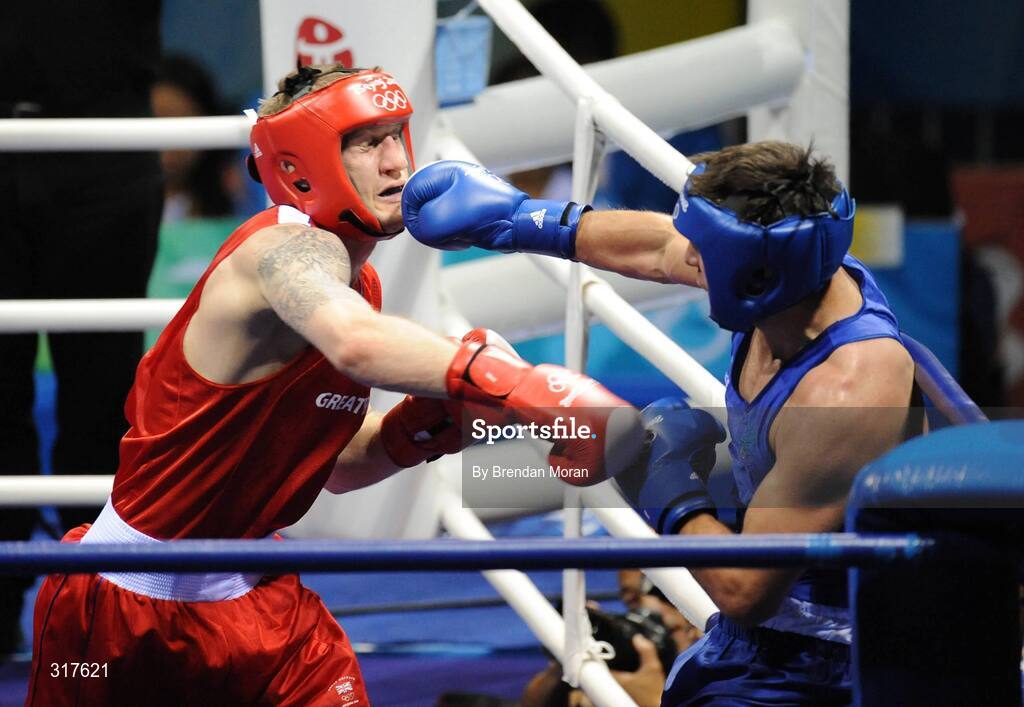 22 August 2008; Kenny Egan, Ireland, in action against Tony Jeffries, in red, Great Britain, during their semi-final bout in the Light Heavy weight, 81kg, contest. Beijing 2008 - Games of the XXIX Olympiad, Beijing Workers' Gymnasium, Olympic Green, Beijing, China. Picture credit: Brendan Moran / SPORTSFILE