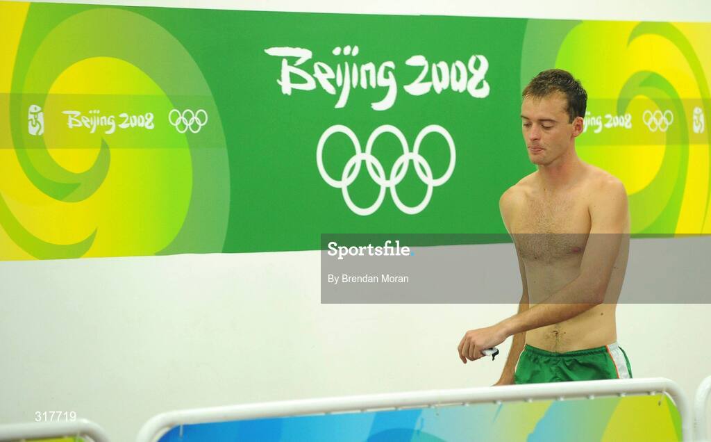 23 August 2008; Alistair Cragg, Ireland, leaves the track after the Men's 5000m Final, which he failed to finish. Beijing 2008 - Games of the XXIX Olympiad, National Stadium, Olympic Green, Beijing, China. Picture credit: Brendan Moran / SPORTSFILE