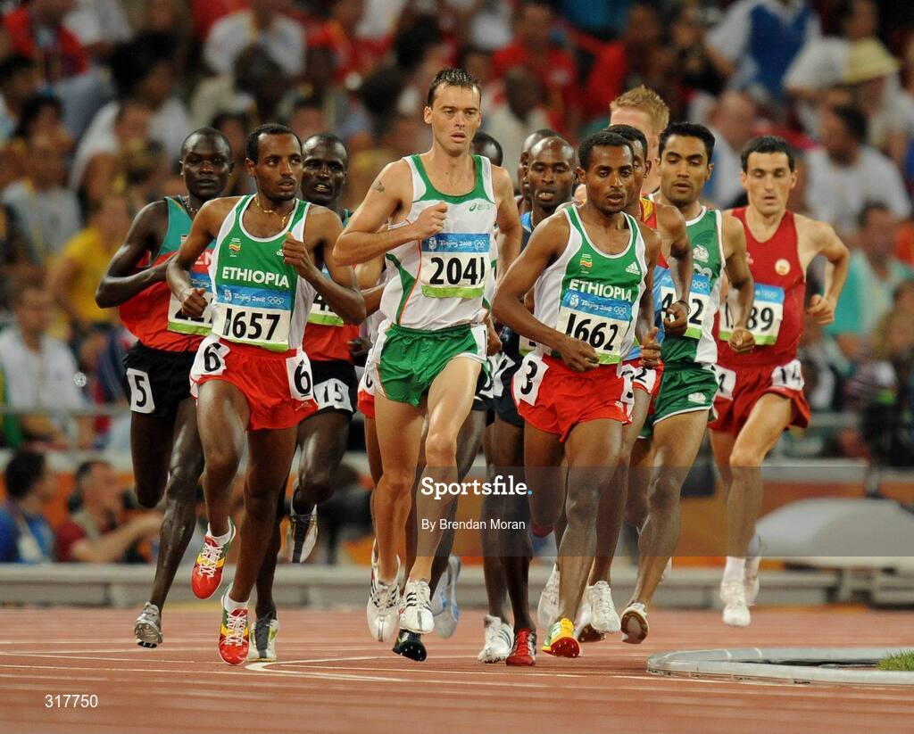 23 August 2008; Alistair Cragg, 2041, Ireland, in action during the Men's 5000m Final, which he failed to finish. Beijing 2008 - Games of the XXIX Olympiad, National Stadium, Olympic Green, Beijing, China. Picture credit: Brendan Moran / SPORTSFILE