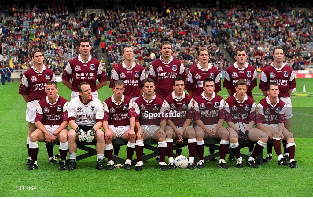 7 October 2000; The Galway team, back row, left to right, Paul Clancy, Seán Ó Domhnaill, Gary Fahey, Kevin Walsh, Michael Donnellan, Tomás Meehan, John Divilly, front row, left to right, Seán Óg de Paor, Mike McNamara, Richie Fahey, Derek Savage, Pádraic Joyce, Tommy Joyce, Niall Finnegan, and Declan Meehan. Galway. Kerry v Galway, All Ireland Senior Football Final, Croke Park, Dublin. Picture credit; Brendan Moran/SPORTSFILE