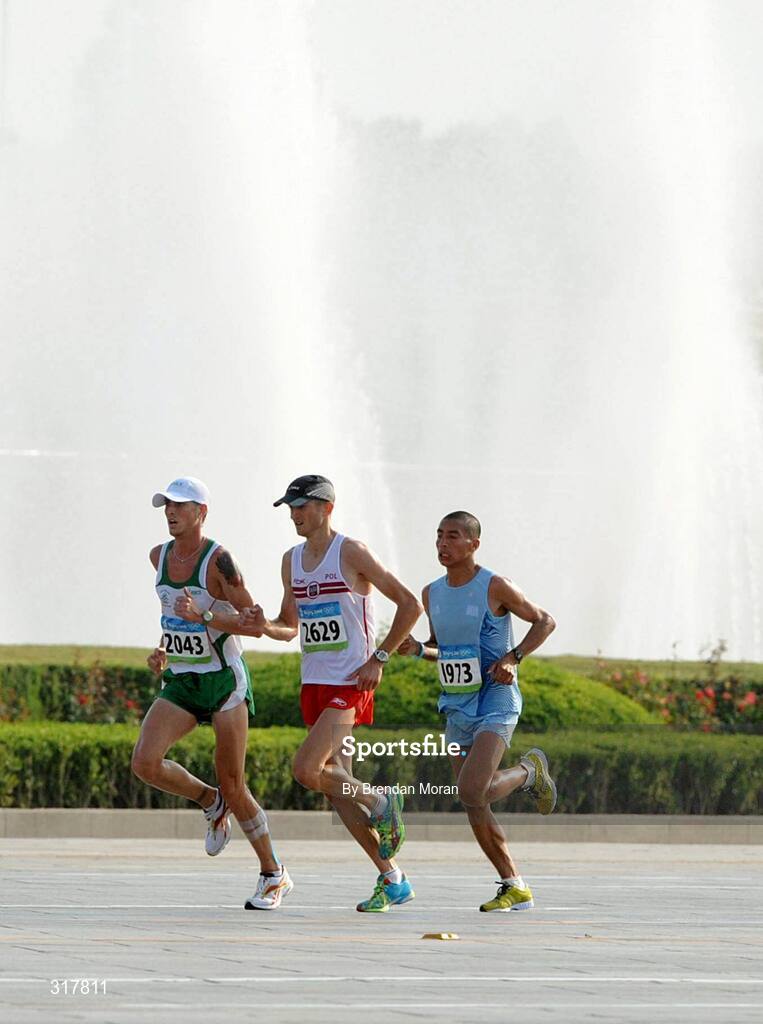 24 August 2008; Martin Fagan, 2042, Ireland, in action during the Men's Marathon which he failed to finish. Beijing 2008 - Games of the XXIX Olympiad, National Stadium, Olympic Green, Beijing, China. Picture credit: Brendan Moran / SPORTSFILE