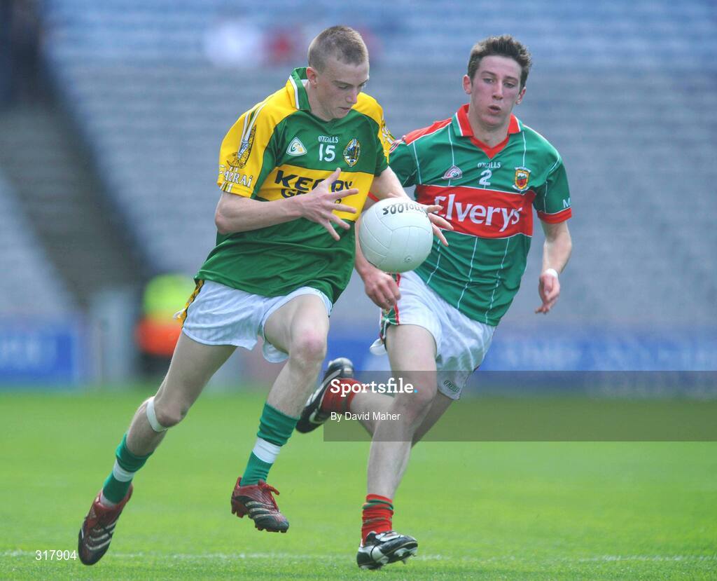 24 August 2008; Cian Tobin, Kerry, in action against David Dolan, Mayo. ESB GAA Football All-Ireland Minor Championship Semi-Final, Kerry v Mayo, Croke Park, Dublin. Picture credit: David Maher / SPORTSFILE