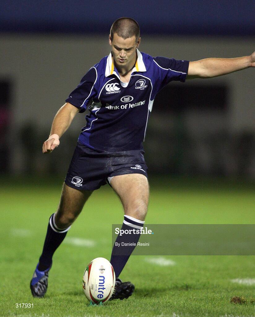 23 August 2008; Jonathan Sexton, Leinster, in action against Benetton Treviso. Pre-season friendly, Benetton Treviso v Leinster, Stadio Communale di Monigo, Treviso, Italy. Picture credit: Daniele Resini / SPORTSFILE