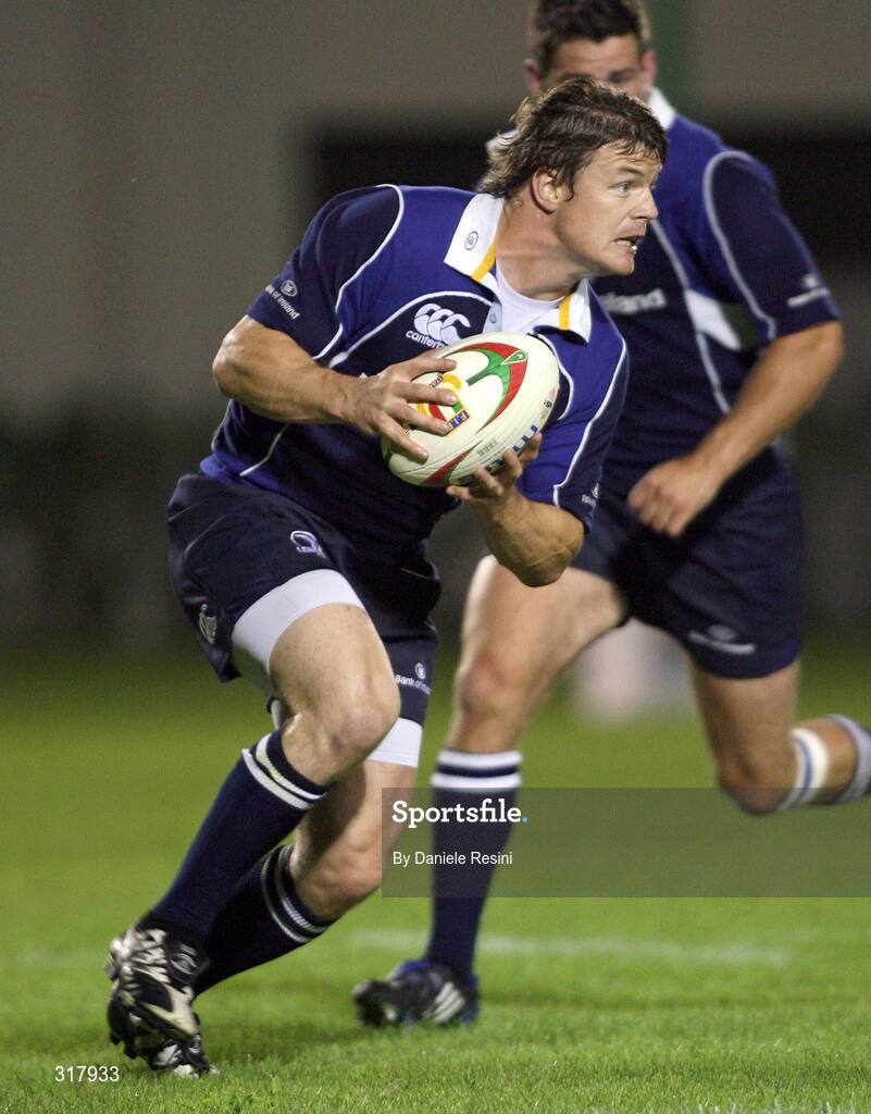 23 August 2008; Brian O'Driscoll, Leinster, in action against Benetton Treviso. Pre-season friendly, Benetton Treviso v Leinster, Stadio Communale di Monigo, Treviso, Italy. Picture credit: Daniele Resini / SPORTSFILE