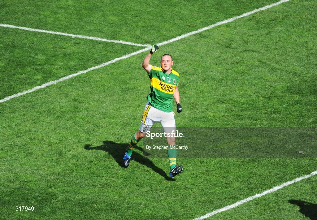 24 August 2008; Kieran Donaghy, Kerry, celebrates after scoring his side's first goal. GAA Football All-Ireland Senior Championship Semi-Final, Kerry v Cork, Croke Park, Dublin. Picture credit: Stephen McCarthy / SPORTSFILE