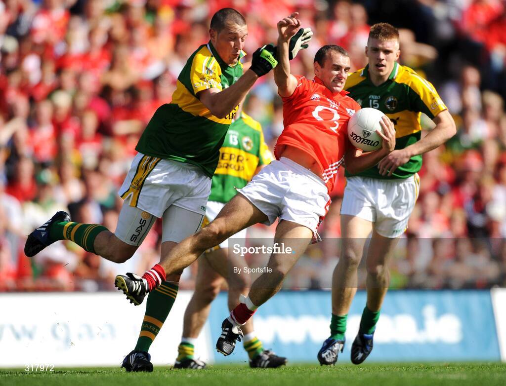 24 August 2008; John Miskella, Cork, in action against Kieran Donaghy, Kerry. GAA Football All-Ireland Senior Championship Semi-Final, Kerry v Cork, Croke Park, Dublin. Photo by Sportsfile