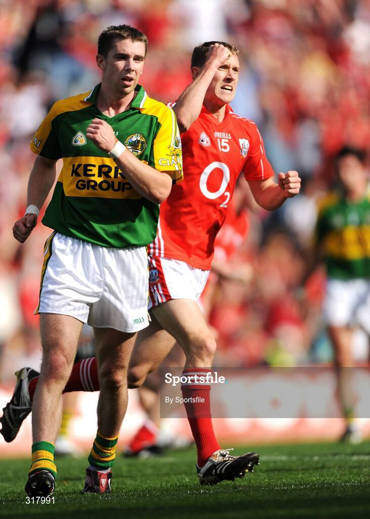 24 August 2008; John Hayes, Cork, celebrates after scoring his penalty to end the match in a draw. GAA Football All-Ireland Senior Championship Semi-Final, Kerry v Cork, Croke Park, Dublin. Photo by Sportsfile