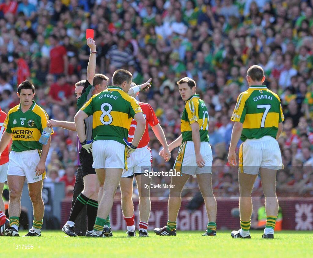 24 August 2008; Referee Joe McQullan sends off Darragh O'Se, Kerry, during the second half of the game. GAA Football All-Ireland Senior Championship Semi-Final, Kerry v Cork, Croke Park, Dublin. Picture credit: David Maher / SPORTSFILE