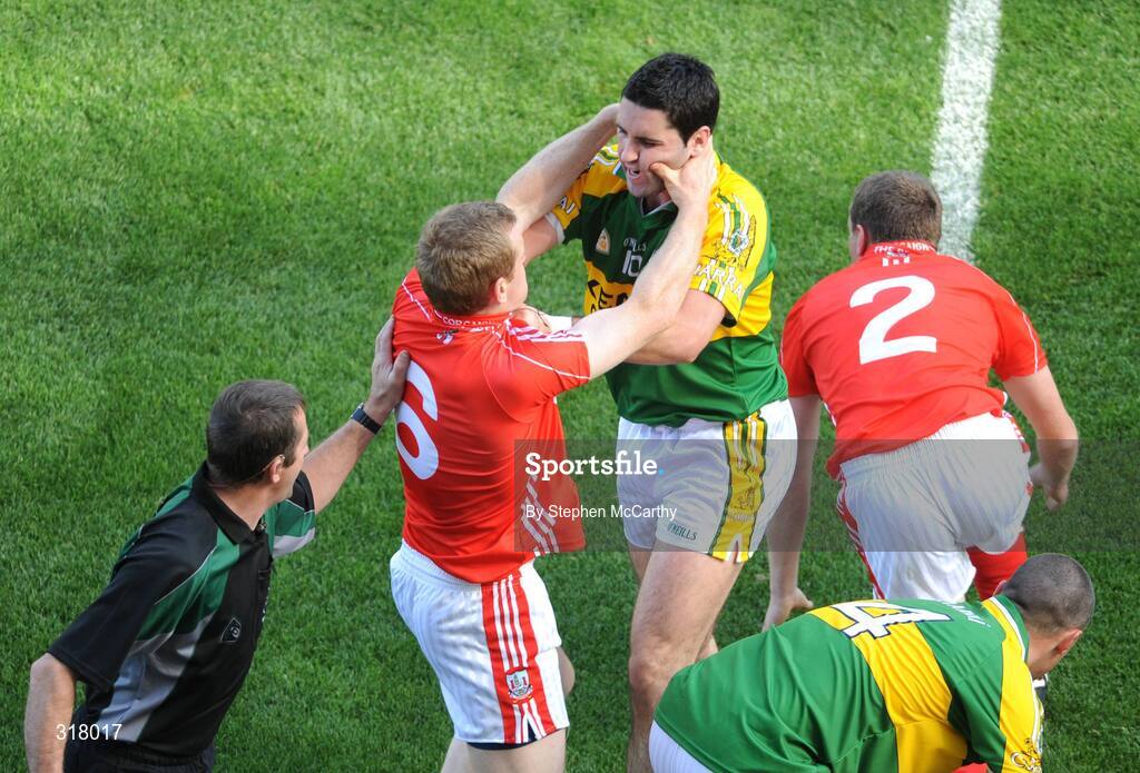 24 August 2008; Ger Spillane, Cork, and Bryan Sheehan, Kerry, tussle off the ball. GAA Football All-Ireland Senior Championship Semi-Final, Kerry v Cork, Croke Park, Dublin. Picture credit: Stephen McCarthy / SPORTSFILE