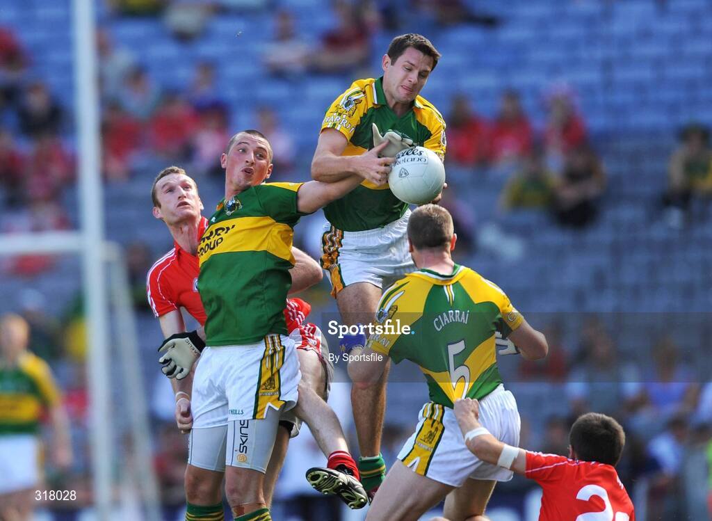 24 August 2008; Eoin Brosnan, right and Kieran Donaghy, Kerry, in action against Nicholas Murphy, Cork. GAA Football All-Ireland Senior Championship Semi-Final, Kerry v Cork, Croke Park, Dublin. Photo by Sportsfile