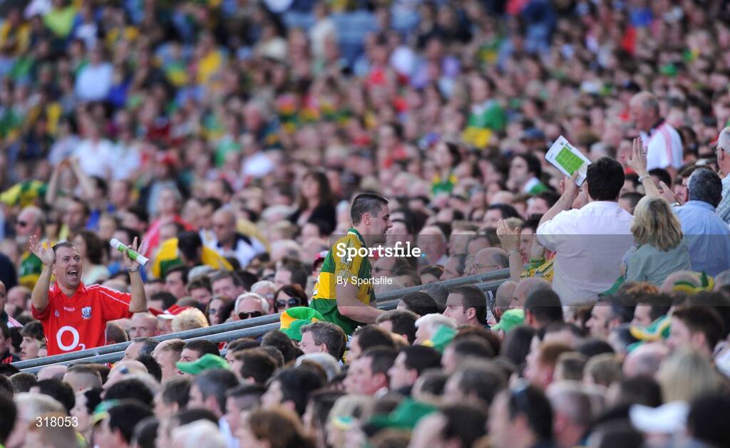 24 August 2008; Darragh O Se, Kerry, walks to the bench after being shown the red card. GAA Football All-Ireland Senior Championship Semi-Final, Kerry v Cork, Croke Park, Dublin. Photo by Sportsfile