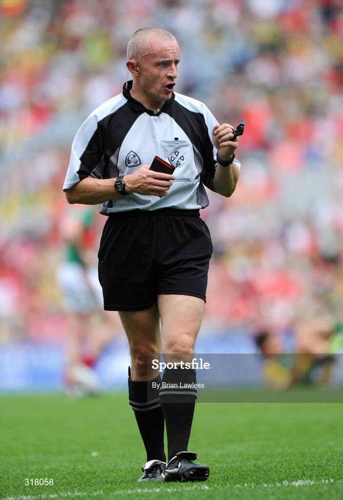 24 August 2008; Referee Martin Higgins. ESB GAA Football All-Ireland Minor Championship Semi-Final, Kerry v Mayo, Croke Park, Dublin. Picture credit: Brian Lawless / SPORTSFILE