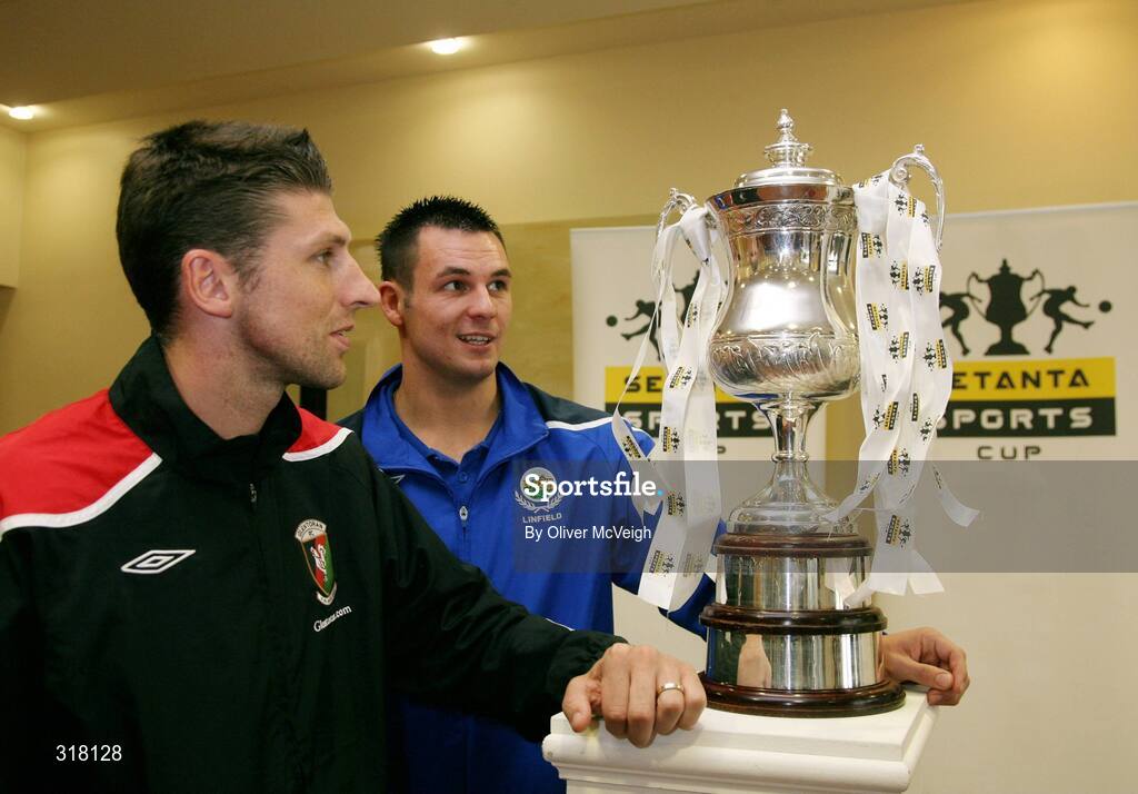 26 August 2008; Paul Leeman, Glentoran, and Jim Ervin, Linfield, at the Setanta Sports Cup Re-Launch. Fairways Hotel, Dundalk. Picture credit: Oliver McVeigh / SPORTSFILE
