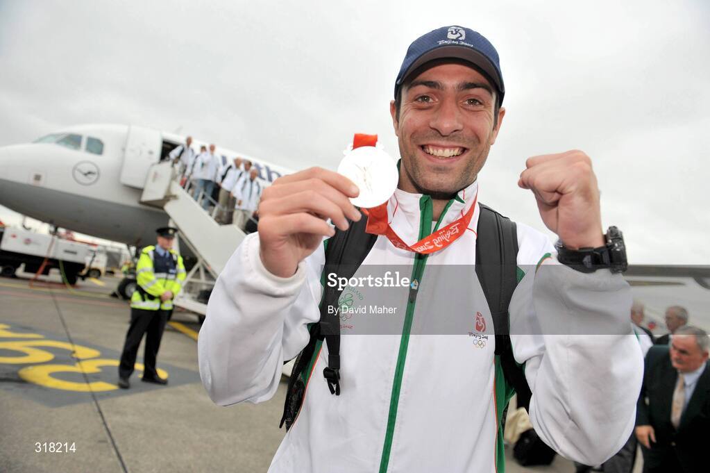 26 August 2008; Silver medallist Kenny Egan pictured after arriving at Dublin Airport with the Irish Olympic Team, Dublin. Picture credit: David Maher / SPORTSFILE