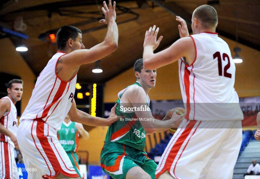 23 August 2008; Colin O'Reilly, Ireland, in action against Zbigniew Bialek and Adam Waczynski, right, Poland. Emerald Hoops Day 3, Ireland v Poland, National Basketball Arena, Tallaght, Co. Dublin. Picture credit: Stephen McCarthy / SPORTSFILE