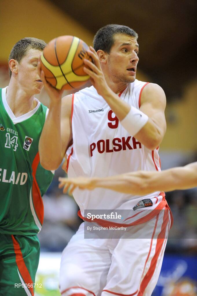 23 August 2008; Pawel Leonczyk, Poland, in action against Conor Grace, Ireland. Emerald Hoops Day 3, Ireland v Poland, National Basketball Arena, Tallaght, Co. Dublin. Picture credit: Stephen McCarthy / SPORTSFILE