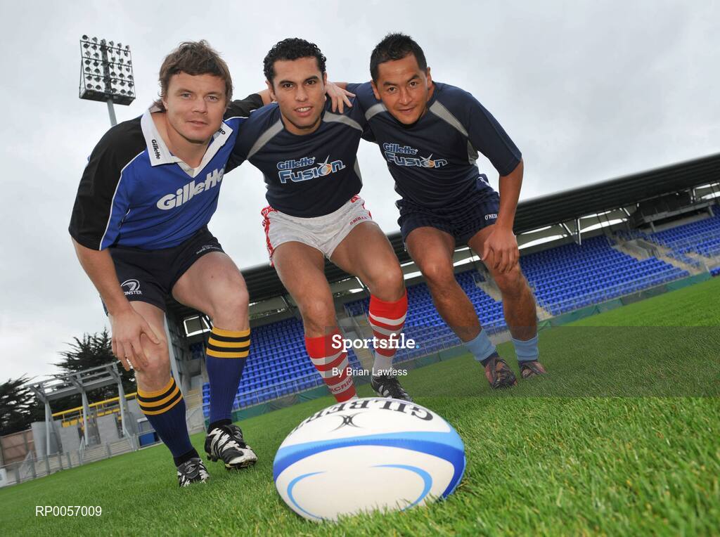 26 August 2008; Irish sporting stars Brian O'Driscoll, left, Sean Og O hAilpin, centre, and Jason Sherlock are pictured at the launch of the Gillette Fusion Coaching Academy in Donnybrook, Dublin. Gillette are offering lucky sports fans from around the country the chance to win a training session of a lifetime with either Brian, Jason or Seán Óg. The Gillette Fusion Coaching Clinics will take place in Dublin in September and October. For your chance to win a place log on to www.gillettechampions.ie. Whether your sport is rugby, Gaelic football or hurling yourself and four friends have a chance to win an exclusive training session along with plenty of Gillette goodies. Ireland rugby captain, Brian O’Driscoll or GAA All-Ireland winners Seán Óg or Jason will be your coach for the day with top tips on all aspects of the game from technical skills to fitness routines. Picture credit: Brian Lawless / SPORTSFILE