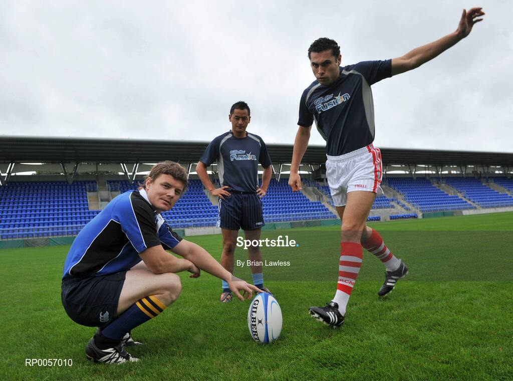 26 August 2008; Irish sporting stars Brian O'Driscoll, left, Sean Og O hAilpin, right, and Jason Sherlock are pictured at the launch of the Gillette Fusion Coaching Academy in Donnybrook, Dublin. Gillette are offering lucky sports fans from around the country the chance to win a training session of a lifetime with either Brian, Jason or Seán Óg. The Gillette Fusion Coaching Clinics will take place in Dublin in September and October. For your chance to win a place log on to www.gillettechampions.ie. Whether your sport is rugby, Gaelic football or hurling yourself and four friends have a chance to win an exclusive training session along with plenty of Gillette goodies. Ireland rugby captain, Brian O’Driscoll or GAA All-Ireland winners Seán Óg or Jason will be your coach for the day with top tips on all aspects of the game from technical skills to fitness routines. Picture credit: Brian Lawless / SPORTSFILE
