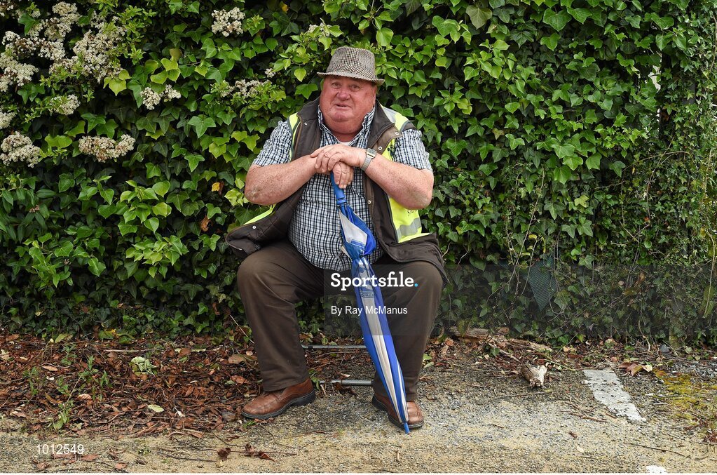 21 June 2015; Sean Moynihan, from Thurles, Co Tippearay, a Munster matchday steward relaxes as he awaits the arrivals of cars to the car park. Munster GAA Hurling Senior Championship, Semi-Final, Limerick v Tipperary, Gaelic Grounds, Limerick. Picture credit: Ray McManus / SPORTSFILE