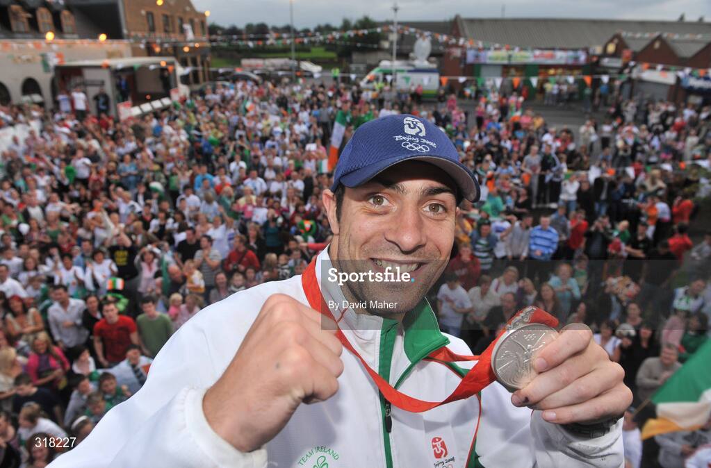 26 August 2008; Olympic silver medallist Kenny Egan is greeted by supporters upon his arrival at Clondalkin, Co. Dublin. Picture credit: David Maher / SPORTSFILE