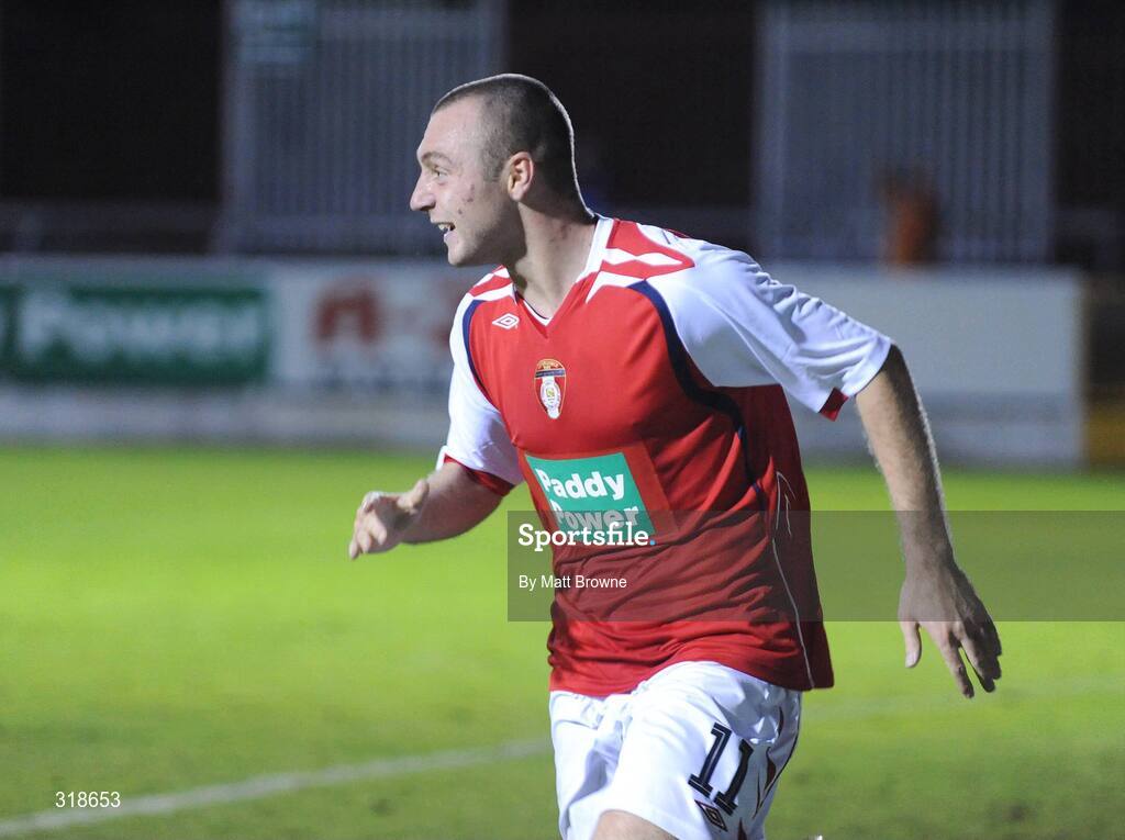 28 August 2008; Mark Quigley, St. Patrick's Athletic, celebrates after scoring his side's second goal of the game against IF Elfsborg. UEFA Cup 2nd Qualifying Round 2nd leg, St. Patrick's Athletic v IF Elfsborg, Richmond Park, Dublin. Picture credit: Matt Browne / SPORTSFILE