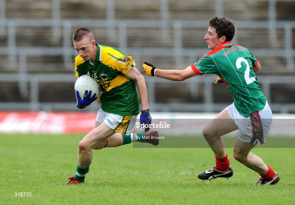 30 August 2008; Cian Tobin, Kerry, in action against David Dolan, Mayo. ESB GAA Football All-Ireland Minor Championship Semi-Final Replay, Kerry v Mayo, Gaelic Grounds, Limerick. Picture credit: Matt Browne / SPORTSFILE