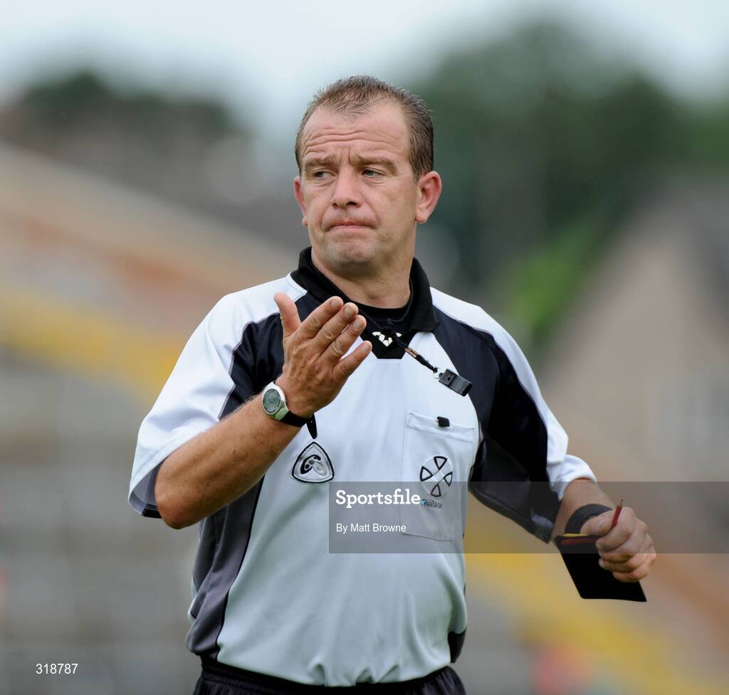 30 August 2008; Referee Eddie Kinsella. ESB GAA Football All-Ireland Minor Championship Semi-Final Replay, Kerry v Mayo, Gaelic Grounds, Limerick. Picture credit: Matt Browne / SPORTSFILE