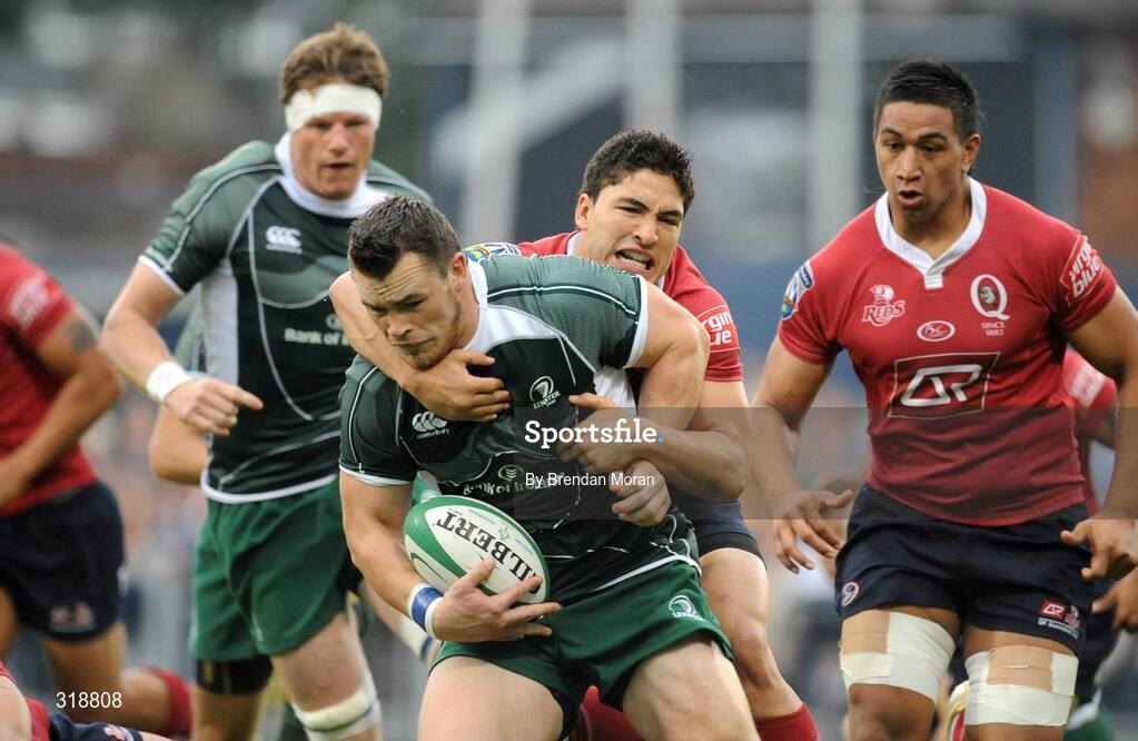 30 August 2008; Cian Healy, Leinster, is tackled by Ben Gollings, Queensland Reds. Pre-season friendly, Queensland Reds v Leinster, Donnybrook Stadium, Donnybrook, Dublin. Picture credit: Brendan Moran / SPORTSFILE